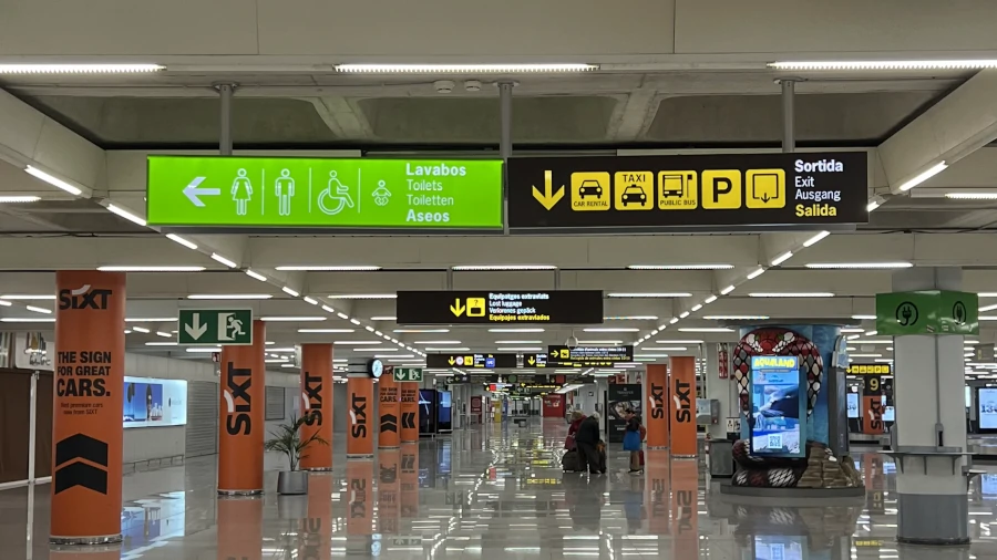 Terminal In4 Aeroport Mallorca 